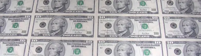 Alexander Hamilton on $10 bill